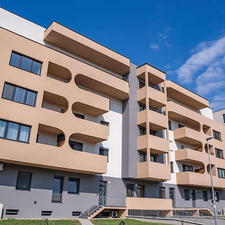 Dunajská Streda Comfort 15H מראה חיצוני תמונה
